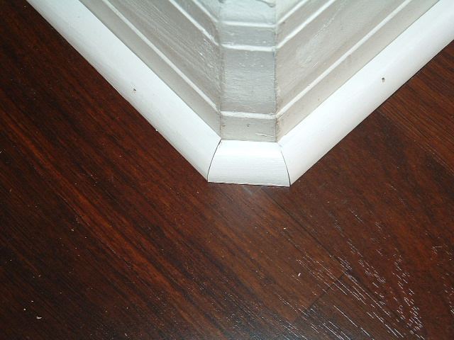 Installing Quarter Round Moldings, How To Install Flexible Quarter Round Molding