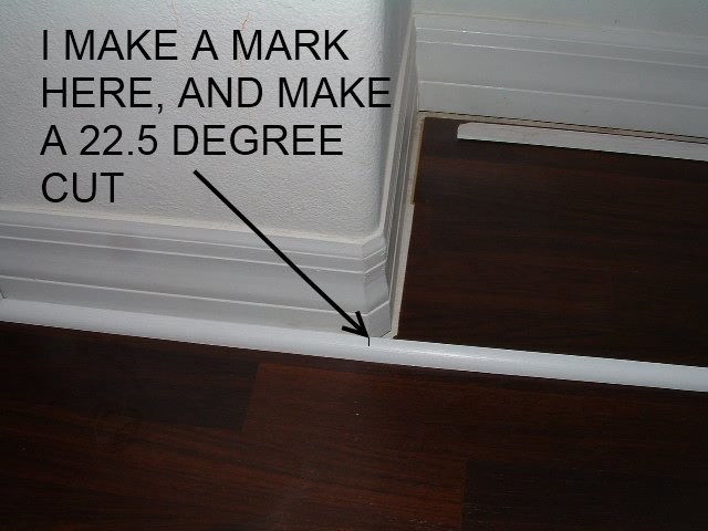 Installing Quarter Round On Corners, How To Do Molding On Rounded Corners