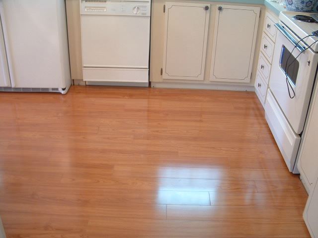 floating floor near kitchen sink